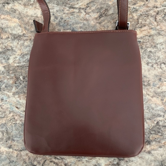 Stayed Italian Hip Bag - Picture 2 of 4